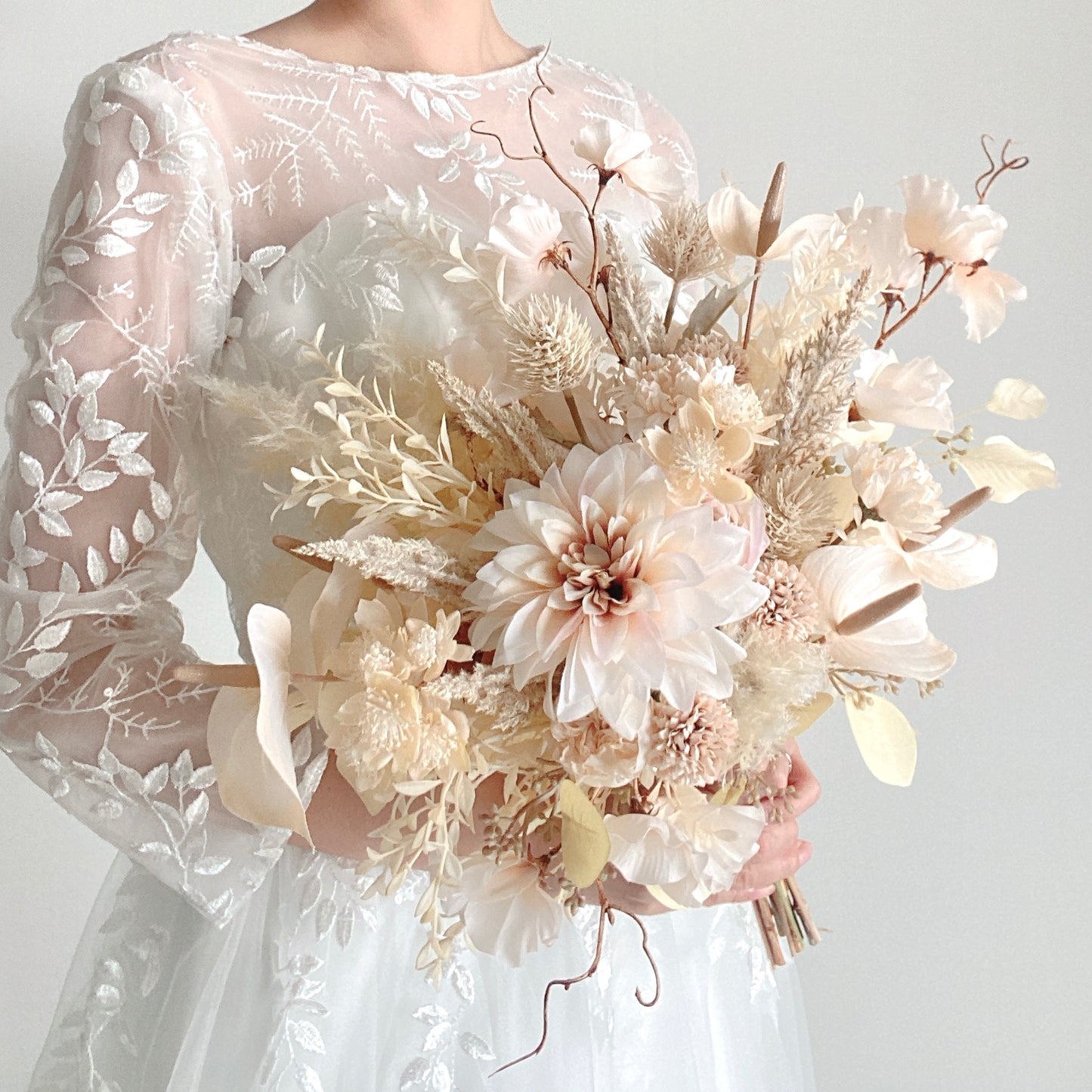 Ivory bouquet